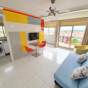 Apartamento En Con Vistas Al Port Aventura, Salou
